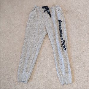Abercrombie & Fitch grey joggers